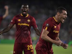 تشكيلة روما المتوقعة أمام نابولي في الدوري الإيطالي