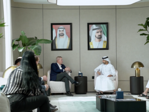 دو تستضيف وفداً رفيعاً من إريكسون لتعزيز أوجه التعاون والشراكة 