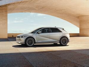 MotorTrend Names Hyundai IONIQ 5 2023 SUV of the Year 
