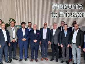 مجموعة e& تستكشف مستقبل التكنولوجيا في مقر إريكسون في السويد
