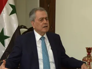 السفير السوري لدى لبنان علي عبد الكريم