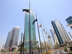 رفض عدد من أعضاء مجلس الأمة تصريحات المسؤولين الأوروبيين، معتبرين ذلك "تدخلا سافرا في الشأن الداخلي للكويت".