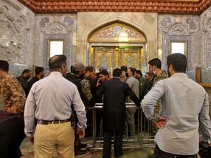 20 قتيلا في هجوم شيراز واعتقال المنفذين