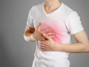 علاج ضربات القلب السريعة المفاجئة في المنزل