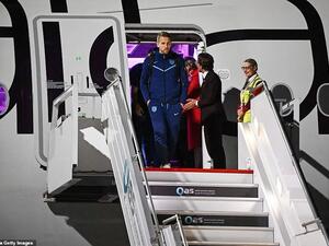 منتخب إنجلترا لكرة القدم يستفز قطر بعلم المثليين 