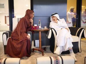 الشيخ حمد بن خليفة آل ثاني مع الشيخة موزا