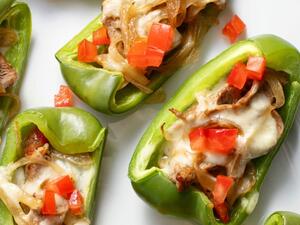 مقبلات كأس العالم قوارب فيلي تشيزستيك