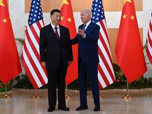 The two leaders in Bali: Biden (L) with Zi Jinping 