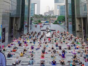 DIFC’s ‘fitness hub’ offers free and exciting activities – from yoga under the gate to zumba classes