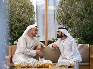 محمد بن زايد ومحمد بن راشد في استراحة المرموم