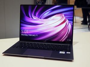 يُعد جهاز HUAWEI MateBook X Pro هو الحاسوب المحمول الأكثر أناقة والأكثر أداءً وإليكم ثلاثة أسباب تثبت ذلك!