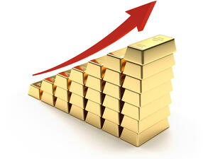 Gold prices up