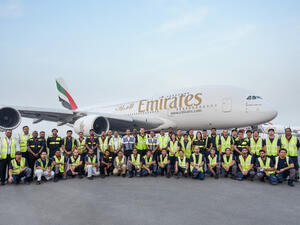 طيران الإمارات تبدأ تحديث أولى طائراتها الإيرباص A380