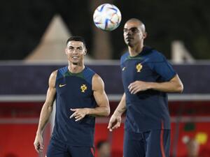 البرتغال تسعى لتأكيد صدارتها اليوم (المصدر: أ ف ب)