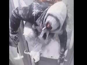 فلتان أمني بسبب العاصفة الثلجية في أمريكا - لقطة شاشه