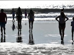 محافظ بالي للسياح: بامكانكم ممارسة الجنس