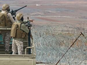 عناصر من الجيش الاردني على الحدود مع سوريا (أ ف ب)