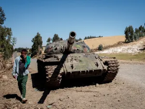آلاف القتلى سقطوا، وأكثر من مليونين نزحوا من "تيغراي" جراء اندلاع الأعمال القتالية في تشرين الثاني/نوفمبر 2020 (أ ف ب)