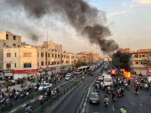 مقتل المئات على خلفية الإحتجاجات التي أعقبت وفاة مهسا أميني (أ ف ب)
