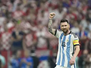 Argentina's forward #10 Lionel Messi celebrates scoring his team's first goal from the penalty spot during the Qatar 2022 World Cup football semi-final match between Argentina and Croatia at Lusail Stadium in Lusail, north of Doha on December 13, 2022. (Photo by JUAN MABROMATA / AFP)