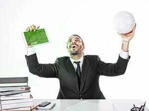 Amazon live sports content