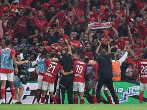 الأهلي يلاقي الزمالك اليوم (المصدر: أ ف ب)
