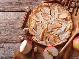 داتش بيبي فطيرة التفاح في مقلاة