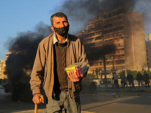 عقوبات على ثلاثة أفراد وثلاثة كيانات لها صلات بحزب الله.