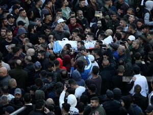 الآلاف يشيعون جثامين ضحايا اقتحام نابلس (22 فبراير 2023 - وفا)