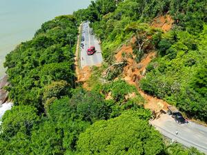 عشرات القتلى والمفقودين في البرازيل