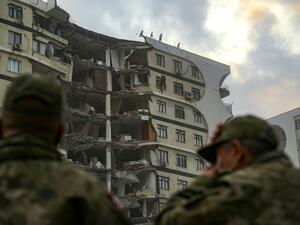 حصيلة الوفيات جراء الزلزال المدمر جنوبي البلاد إلى 43 ألفا و556 أشخاص