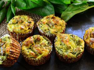 كب كيك السبانخ والجبن الصحي