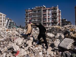 هزة ارضية قوية في انطاكية التركية