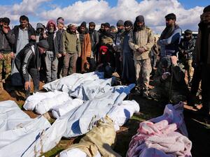 المنطقة اهتزت بشكل خطير بعد وقوع الزلزال لمدة دقيقتين تقريبا (أ ف ب)