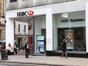 HSBC pre-tax profits slip