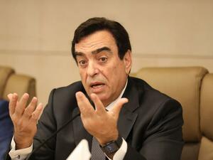 وزير الإعلام اللبناني السابق جورج قرداحي