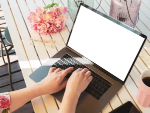 حظك اليوم وتوقعات الأبراج الإثنين 13 مارس/آذار 2023