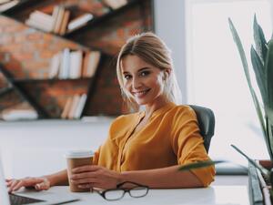 حظك اليوم وتوقعات الأبراج الأربعاء 22 مارس/آذار 2023