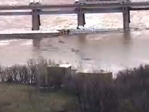 تسرب مواد سامة في نهر أوهايو بولاية كنتاكي بأمريكا (لقطة شاشة)