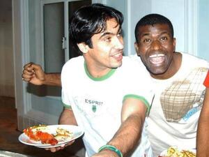 عبده بسيسي برفقة صديقه حسين عبدالغني