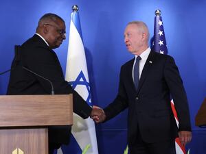 تشن اسرائيل بشكل دوري غارات على مواقع ايرانية في سورية تسفر في الغالب عن سقوط قتلى وجرحى