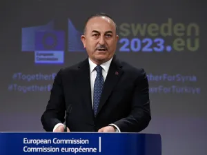 تأجيل الإجتماع الرباعي بين نواب وزراء خارجية تركيا و روسيا و إيران وسورية
