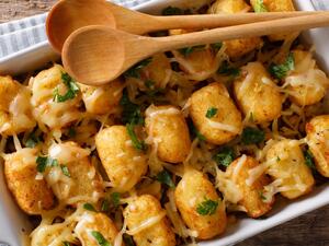 طاجن كرات البطاطا بالخضار والكريمة