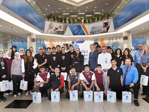 Burgan Bank Hosts AUS Students’ in Educational Trip at its Head Office 