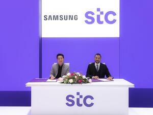 سامسونج وstc توقعان مذكرة تفاهم لطرح منظومة حلول رقمية جديدة وشاملة في مجال المعيشة والأجهزة اللوحية في السعودية