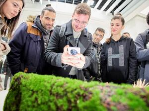 هواوي تنشئ "واحة تقنية" لإضاءة المؤتمر العالمي للهواتف المحمولة MWC 2023 بتجارب مبتكرة