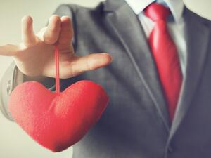 رجال هذه الأبراج معروفون بإخلاصهم في الحب