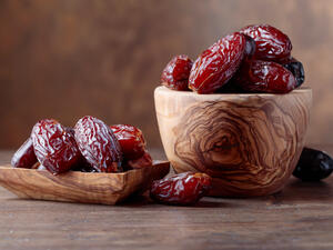 Israeli dates