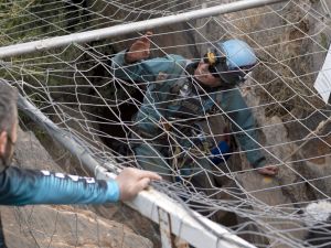 Spanish woman spends 500 days in cave 