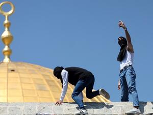 مستوطنون يقتحمون المسجد الأقصى في القدس المحتلة